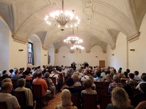 Adventní koncert s evropskými a českými koledami