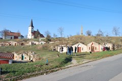 Po stopách opičky Emilky za mladým vrbeckým vínem
