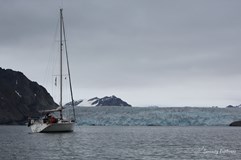 Plachetnicí do Arktidy - Serenity Explorers