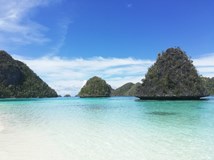 Raja Ampat - cesta do neznáma - Wayag / Tomáš Merta