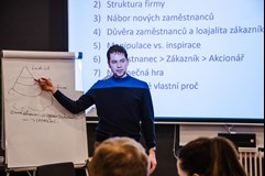 RPE Praha: Tim Ferriss, 4 hodinový pracovní týden