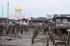 Borneo – od Lovců lebek až po právo Šaría (Marek Kovář)