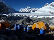 Online: Expedice Cho Oyu - Tibet (8201 m) / Honza Trávníček