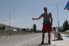 Crosstalks - Slávek KRÁL - Stopem se psem v Asii