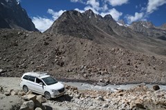 Zima v Ladakhu, léto ve Spiti (Vojta Lokša)