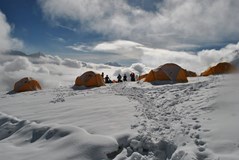 Expedition Club na Manáslu aneb výstup na osmitisícovku
