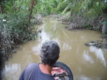 Vietnam - V deltě Mekongu na rybářské loďce