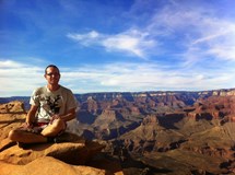 Sušice - Slávek Král: Stopařův průvodce zeměkoulí / Standup