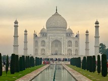 ONLINE: Jak Titan a Inzulín přežili měsíc v Indii