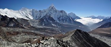 ONLINE: Nepál, hory a život Šerpů (Dominika Kobzová)