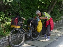 Ladislav Zibura - Pěšky mezi buddhisty a komunisty