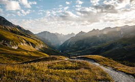 ONLINE: Tour du Mont Blanc (Hana Jampílková)