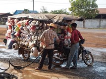 ONLINE: Vietnam, Laos a Kambodža na motorce (Jan Navrátil)