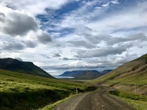 1000 km s koloběžkou po Islandu / Veronika Jiříčková (Neklid