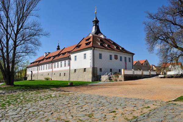 Zámek Dobřichovice