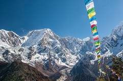 Nepál – země, kde je vše možné / Standa Dadák