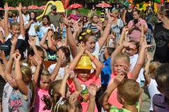 Letní dětský festival aneb z pohádky do pohádky