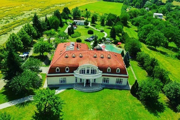 Diamond House
