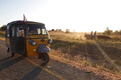 Tomík na cestách: Afrika s tuktukem