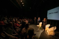 Čtení ke Kafi - Divadlo Bolka Polívky MALÉhRY
