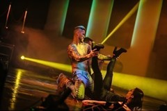 Exkluzivní show MEN4QUEEN v Royal Theatre