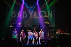 Exkluzivní show MEN4QUEEN v Royal Theatre