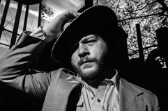 EARLY JAMES (USA), Tom Waits z Alabamy