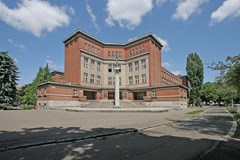 Gymnázium J. K. Tyla, Hradec Králové