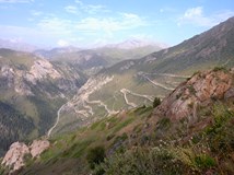 Divoký Kyrgyzstán a Kazachstán / Tom Potštejnský