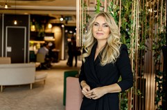 Kódy dnešních vztahů v řetězci historie