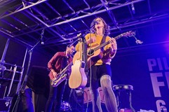 Marie Tilšarová & Kdo Jsme My - Koncert