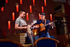Mezi strunami – Ondra Kozák, ZUŠ ZH, Rafaela Drgáčová