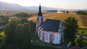 Dvořákův festival: Václav Uhlíř 70 ́​