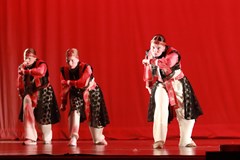 MOVIeNG ON // 16. taneční koktejl skupiny All Style Unit