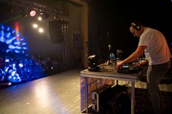 VĚRA ŠPINAROVÁ Tribute KONCERT + TANEČNÍ RETRO PÁRTY / DJ