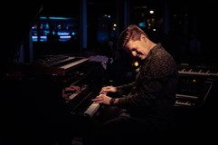 DANIEL BULATKIN TRIO // PONAVA