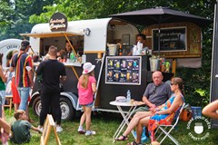 Street food piknik zámek Kačina
