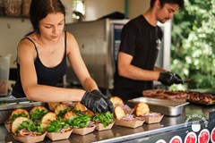 Street food piknik zámek Kačina