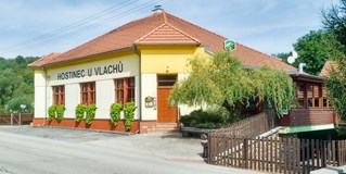 Zahradní ochutnávka vín VÍNO & LÁSKA