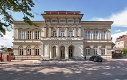 Hankův dům, Dvůr Králové nad Labem