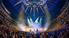 QUEENIE – TOUR LÉTO 25 | Plzeň