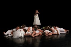 Nart Dance School: Exhibice
