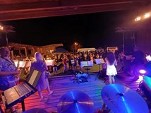 GLOBUS BAND VELVARY 2025