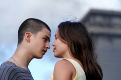 FILMOVÝ KLUB - Zběsilá láska