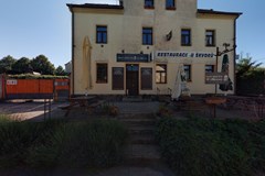Kino, Čerčany
