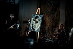 X-left to die 10 let bez Dejva