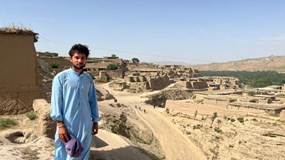 STOPEM PŘES IRÁK, ÍRÁN A AFGHÁNISTÁN
