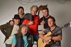 FOLK TEAM 3X70