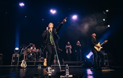 MR.BOWIE – The Celebration Concert