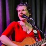 Kemel & Javorský + Monika Byrtusová: Ozvěny Strun v podloubí